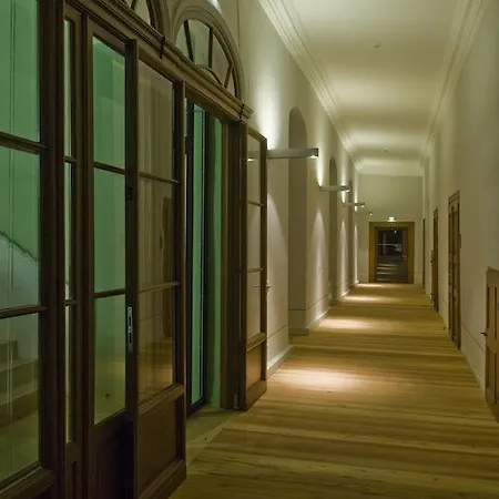 Schloss Weimar 3* Ettersburg