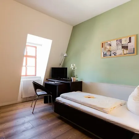 Hotel Schloss Weimar 3*