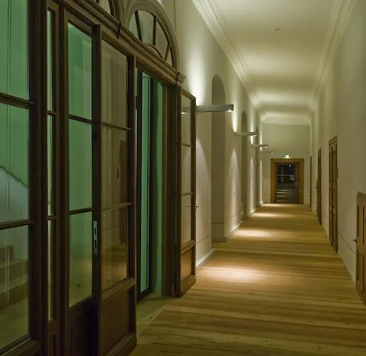 Schloss Weimar 3* Ettersburg