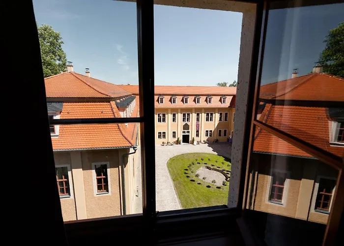 Schloss Weimar 3* Ettersburg